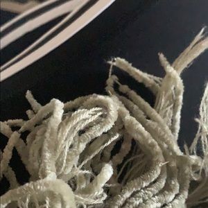 Meet your Posher, Adela